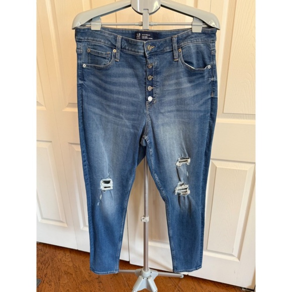 GAP High Rise Universal Legging‎ Jeans Distressed Blue Button Fly Size 16 33